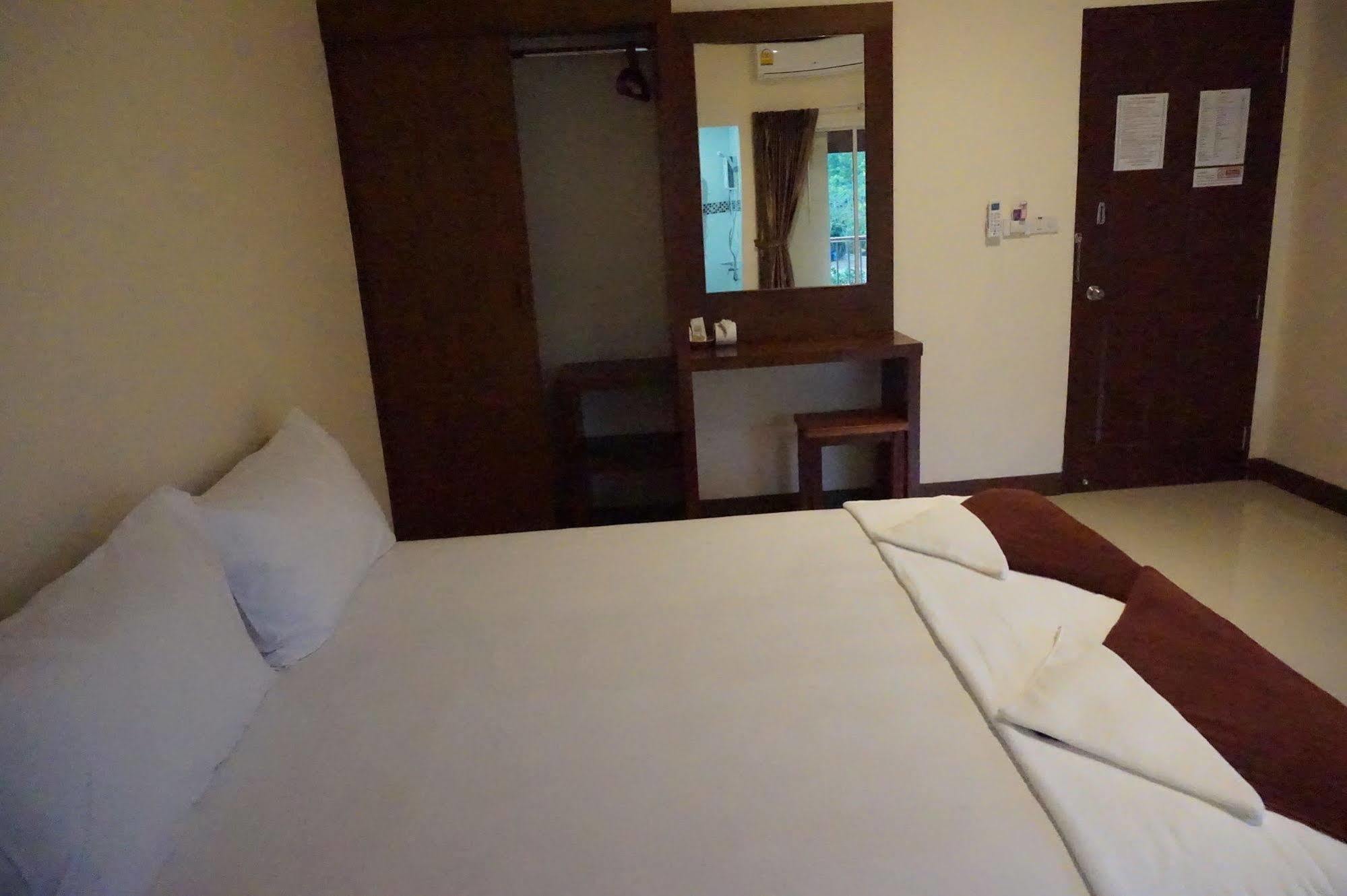 מלון Ao Nang Snowhouse Aonang Krabi מראה חיצוני תמונה